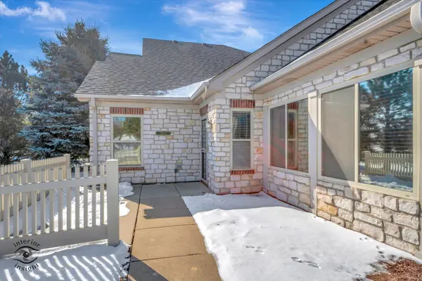 16052 S MESSENGER CIR #1, Homer Glen, IL 60491