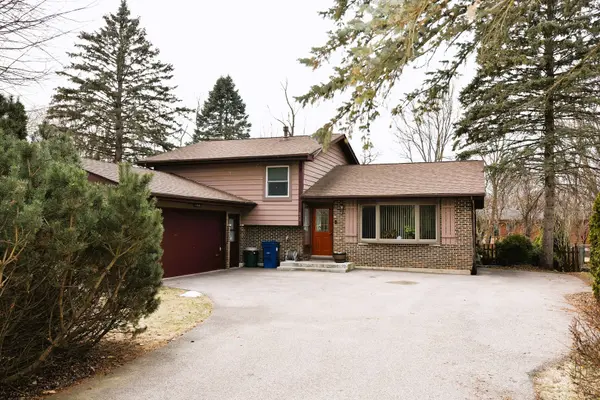840 W Vista DR, Algonquin, IL 60102