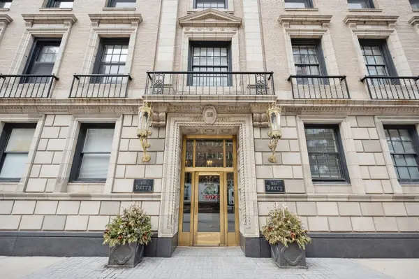 3100 N Sheridan RD #6E, Chicago, IL 60657