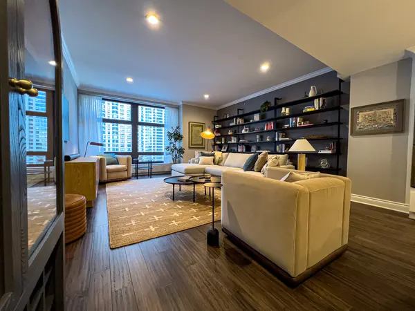 680 N Lake Shore DR #1316, Chicago, IL 60611