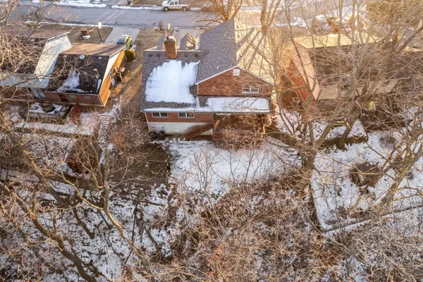 7724 Myrtlewood DR, Belleville, IL 62223