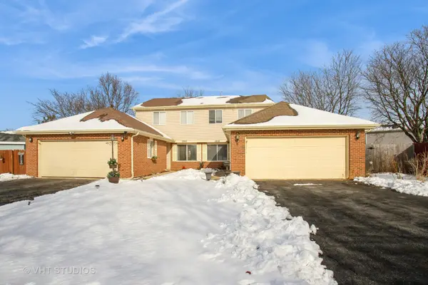 2992 Dorothy DR, Aurora, IL 60504