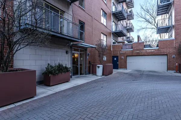 1210 Chicago AVE #405A, Evanston, IL 60202