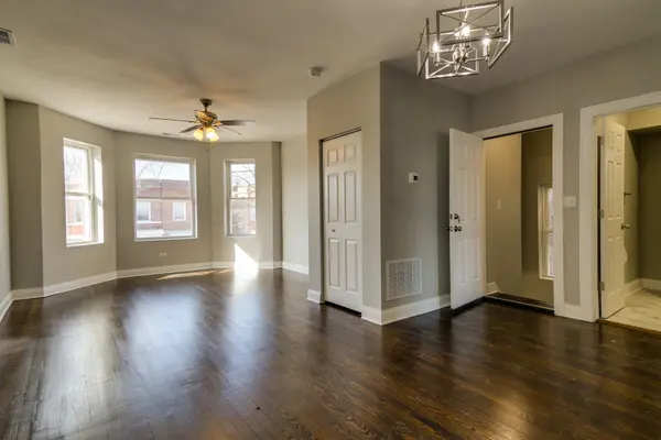 7047 S CARPENTER ST, Chicago, IL 60621