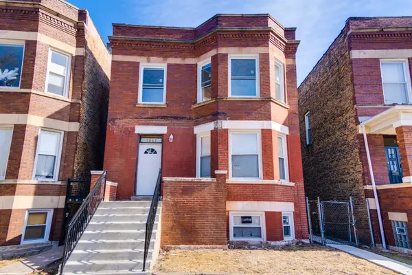 7047 S CARPENTER ST, Chicago, IL 60621