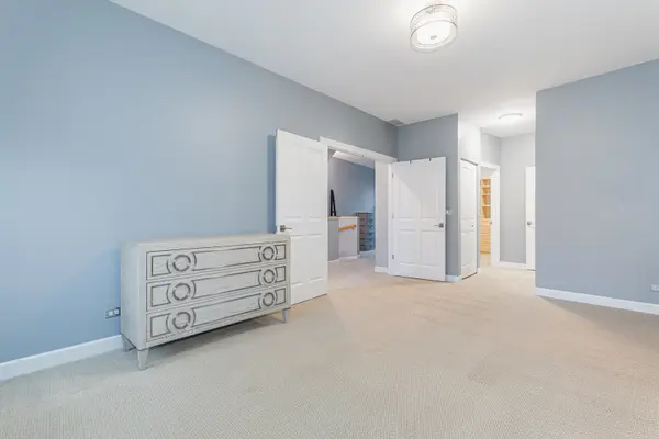 851 N May ST #A Chicago, IL 60642