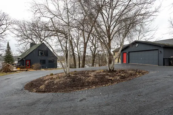 3A68 General Lee DR, Apple River, IL 61001