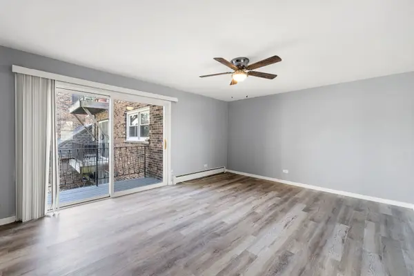 4545 Prescott AVE #207, Lyons, IL 60534
