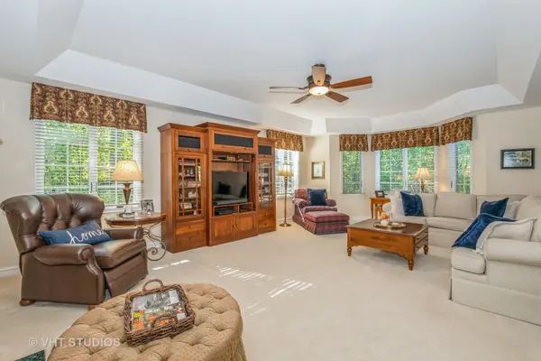 10355 Woburn CT, Orland Park, IL 60462