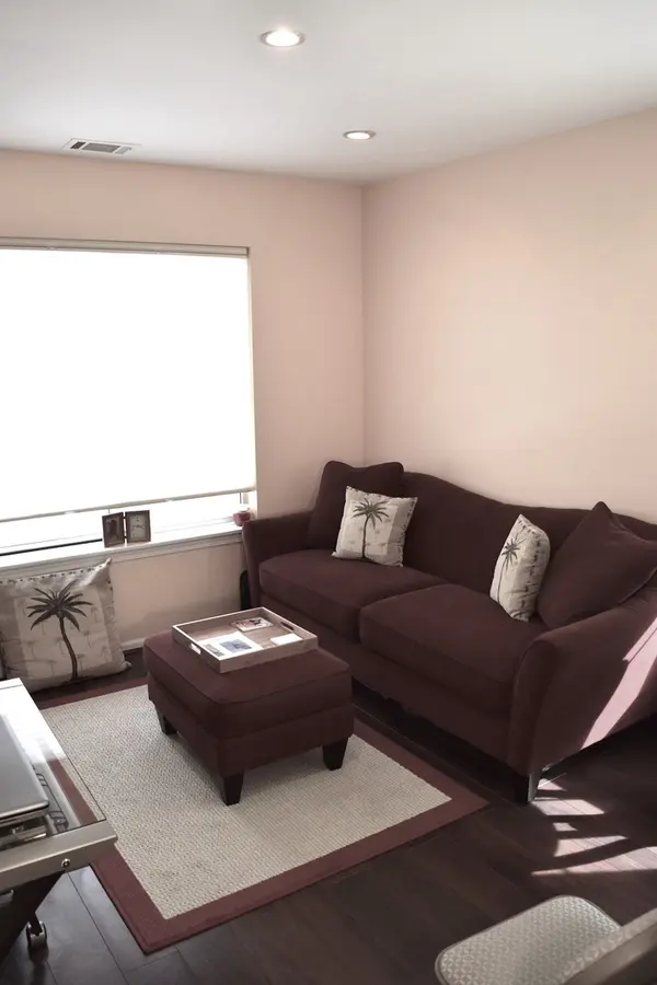 Address not disclosed, Elmhurst, IL 60126