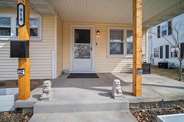 914 Normal AVE, Normal, IL 61761
