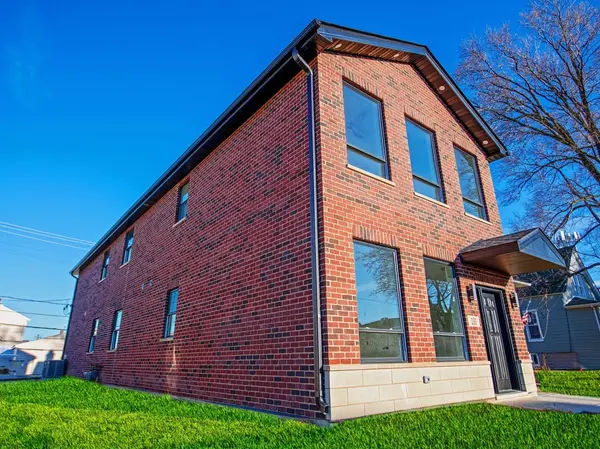131 N 12th AVE, Melrose Park, IL 60160