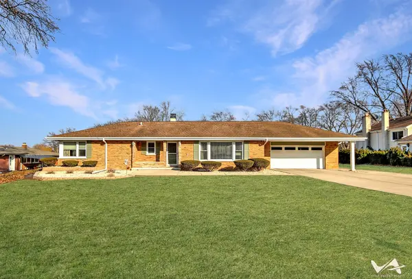 6N337 LINDEN AVE, Medinah, IL 60157