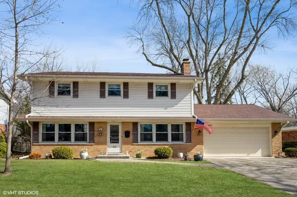 415 N MacArthur DR, Palatine, IL 60074