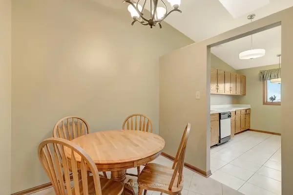 10626 Ridgeland AVE #3C, Chicago Ridge, IL 60415