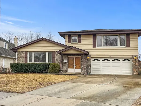 833 W Heritage DR,  Addison,  IL 60101