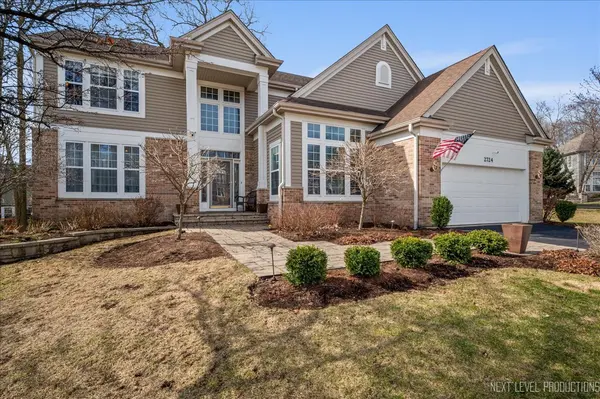 2724 Briargate CT, West Chicago, IL 60185