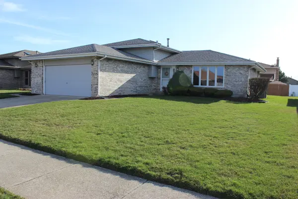 13407 Laramie AVE, Crestwood, IL 60418