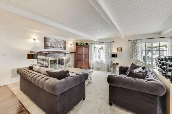1436 Winaki TRL, Algonquin, IL 60102