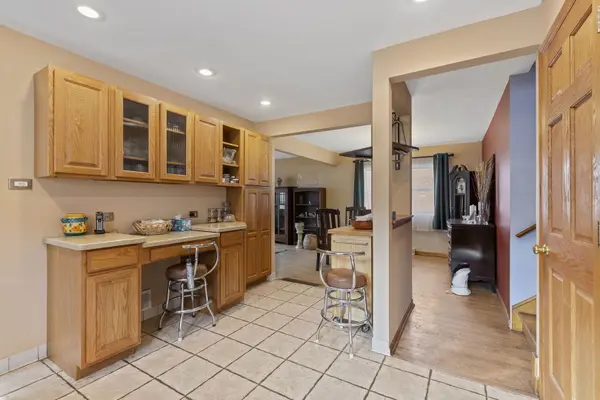 1038 W 107th PL, Chicago, IL 60643