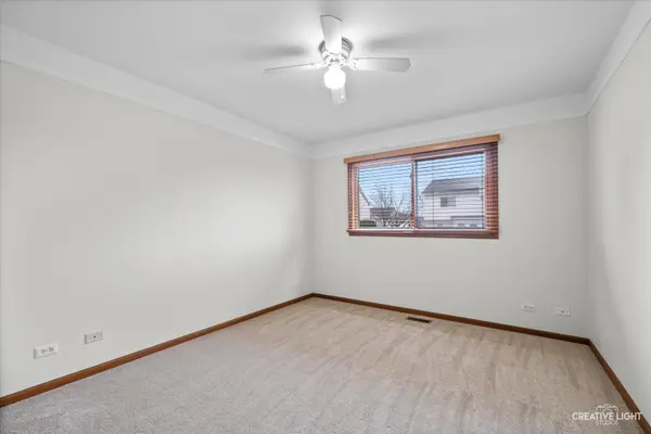 611 Woodchuck TRL, Oswego, IL 60543