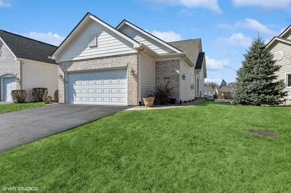39818 N Long DR, Antioch, IL 60002