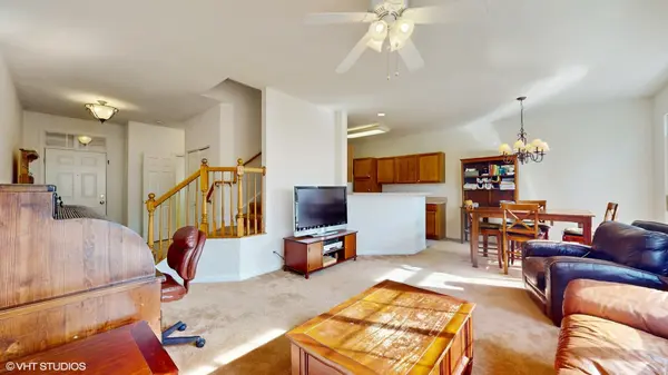 2925 Talaga DR, Algonquin, IL 60102