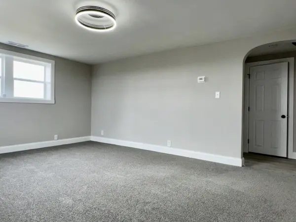 1002 N 12000w RD, Bonfield, IL 60913