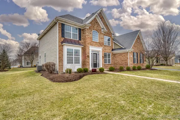 39W829 N Hathaway LN, Geneva, IL 60134