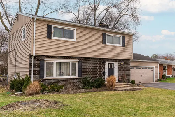 1316 W Illinois AVE, Aurora, IL 60506