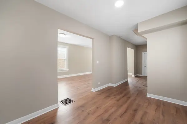 565 N Lockwood AVE Chicago, IL 60644
