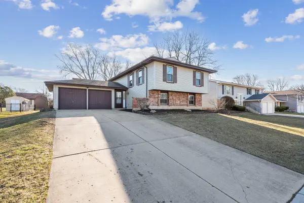 187 Kingston LN, Bloomingdale, IL 60108