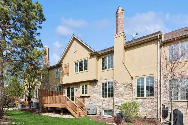 1725 Amelia CT, Naperville, IL 60565