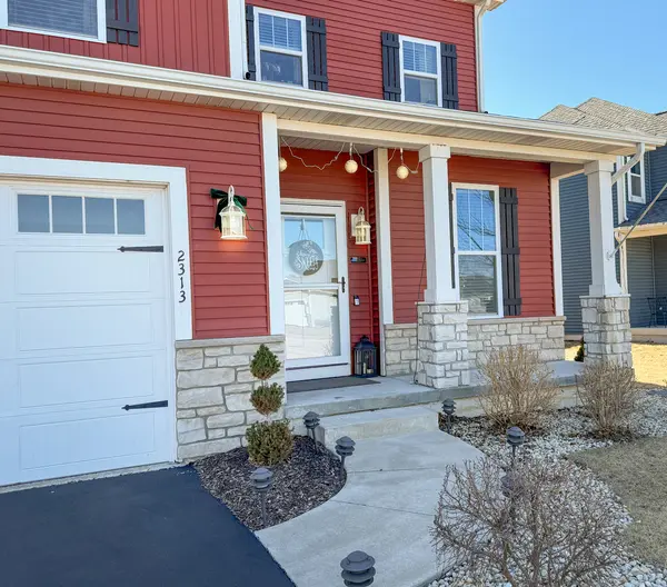 2313 Coventry CIR, Sycamore, IL 60178