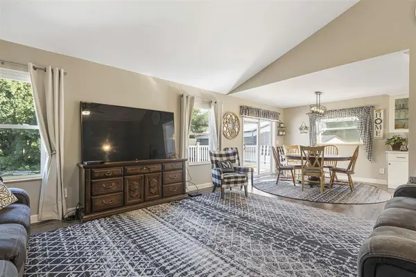 15333 E Mcneal RD, Monroe Center, IL 61052