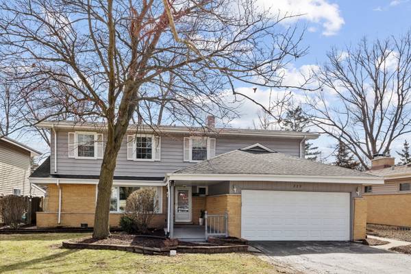 229 Terry LN, Villa Park, IL 60181