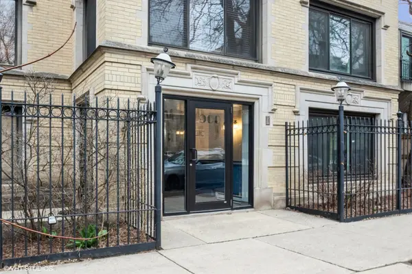 900 W Ainslie ST #F, Chicago, IL 60640