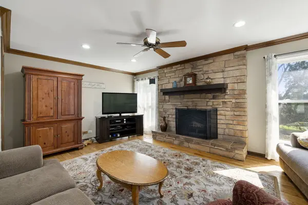 25W140 Brandywine CT, Naperville, IL 60540