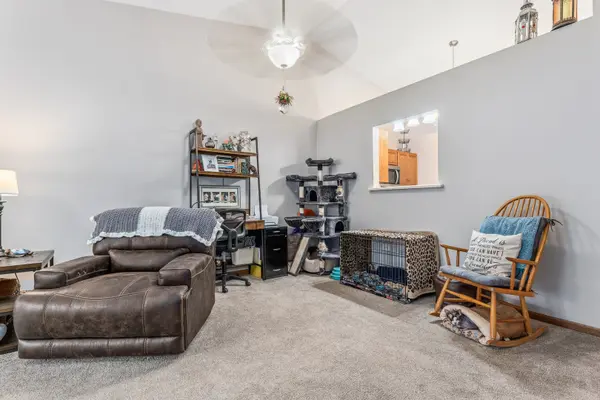 2504 Par Four CT #2504 Joliet, IL 60436