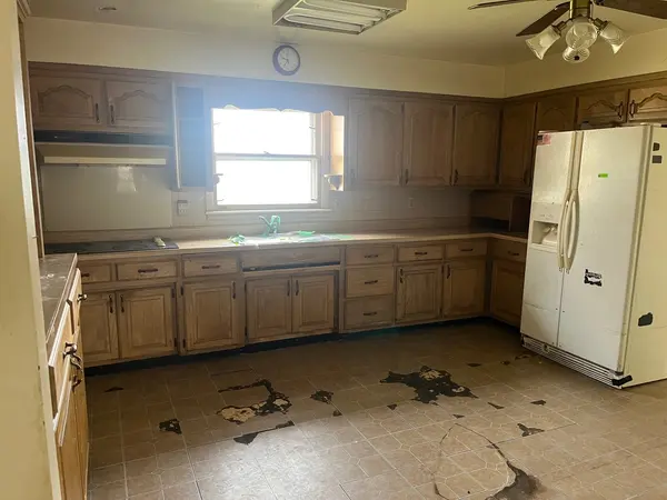 1431 W Van Meter ST Kankakee, IL 60901