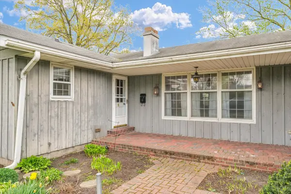 249 E Morris ST, Bement, IL 61813