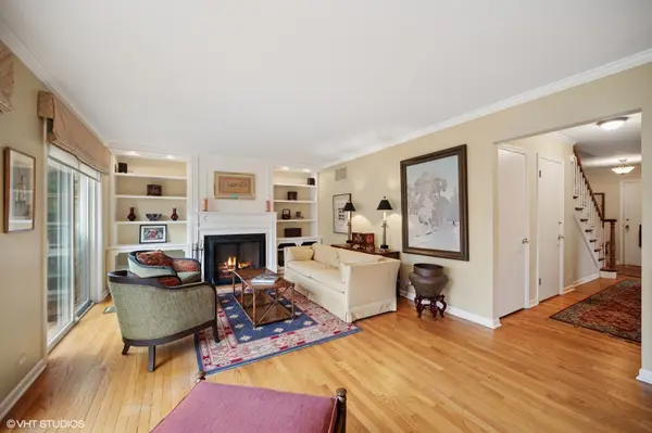 731 Lexington CT, Northbrook, IL 60062