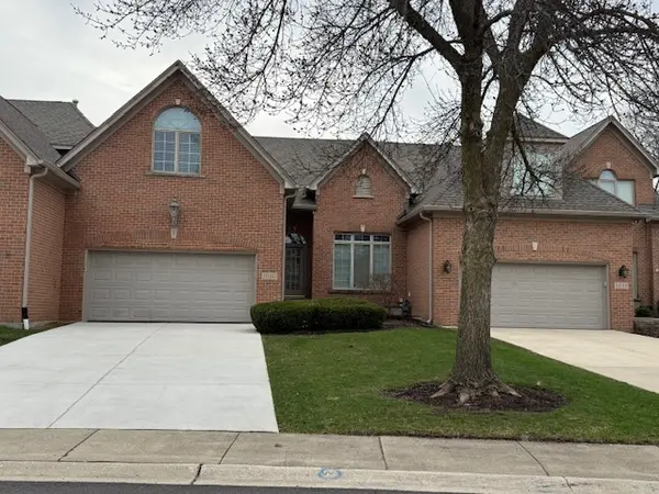 1090 Catherine AVE, Naperville, IL 60540