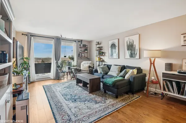 720 Wellington AVE #516, Elk Grove Village, IL 60007