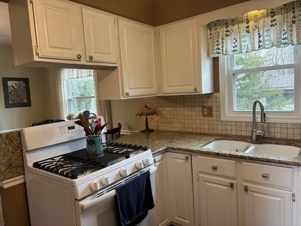 35W558 SUNNYSIDE AVE, St. Charles, IL 60174