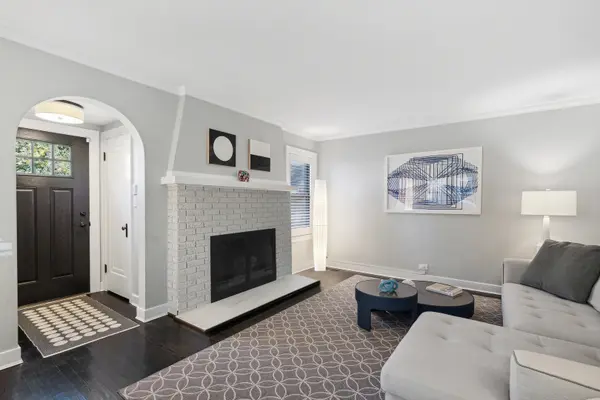 580 Pleasant AVE, Highland Park, IL 60035