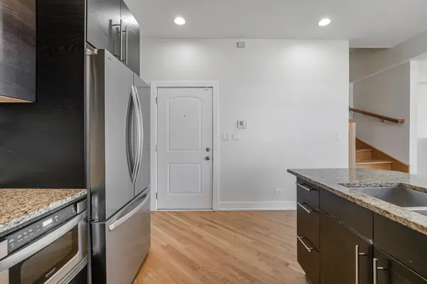 6613 S Kimbark AVE #4, Chicago, IL 60637
