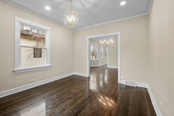 11212 S Hermosa AVE Chicago, IL 60643