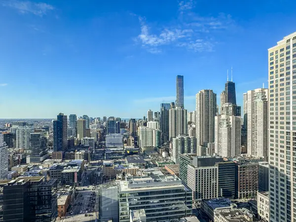 345 N La Salle DR #4102, Chicago, IL 60654