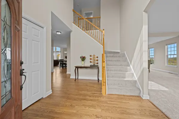 334 Willowbrook WAY, Geneva, IL 60134